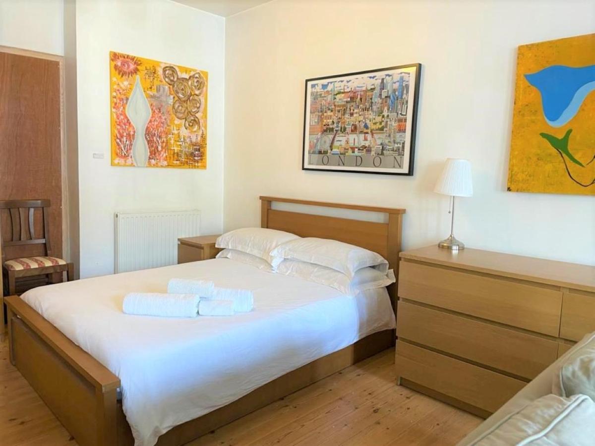 Studio Flat Without Kitchen At Kentish Town London Exterior foto